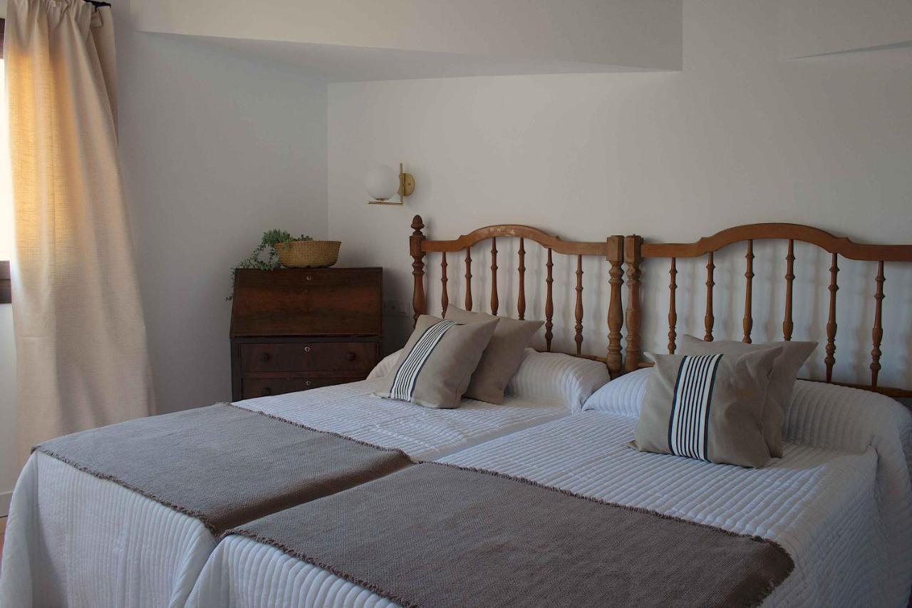 Apartamentos Tres Llaves Palacio De Vela De Los Cobos 乌贝达 外观 照片