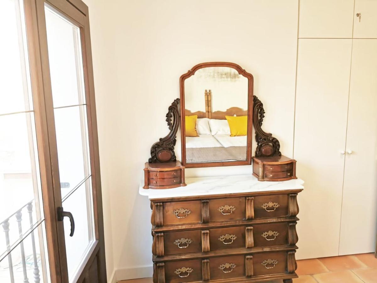 Apartamentos Tres Llaves Palacio De Vela De Los Cobos 乌贝达 外观 照片