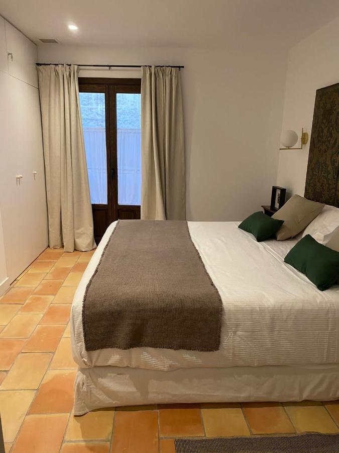Apartamentos Tres Llaves Palacio De Vela De Los Cobos 乌贝达 外观 照片